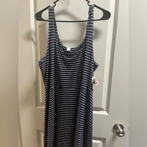Old Navy got and flare dress